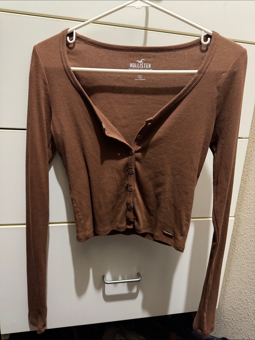 Hollister Long Sleeve Crop Top